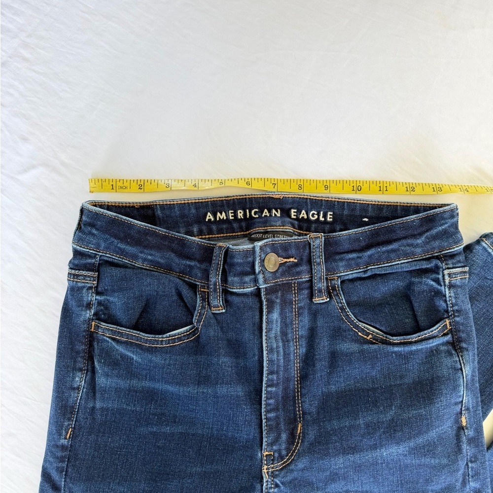 American Eagle Outfitters Women’s Dark Blue High-Rise Skinny Jeans - Picture 6 of 10